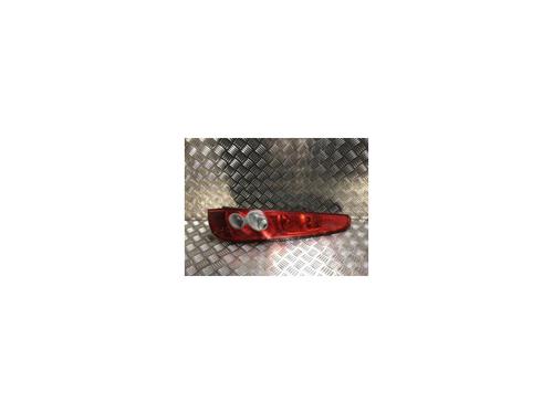 Høyre baklys FORD FIESTA V (JH_, JD_) 1.4 TDCi (68 hp) 21382311