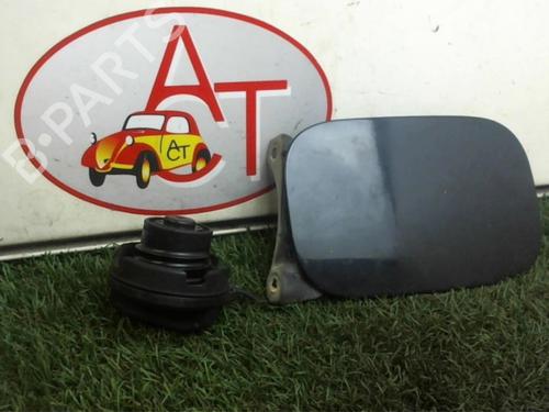 Używane Klapa wlewu paliwa AUDI A4 B6 (8E2) 1.9 TDI (130 hp) 25298645