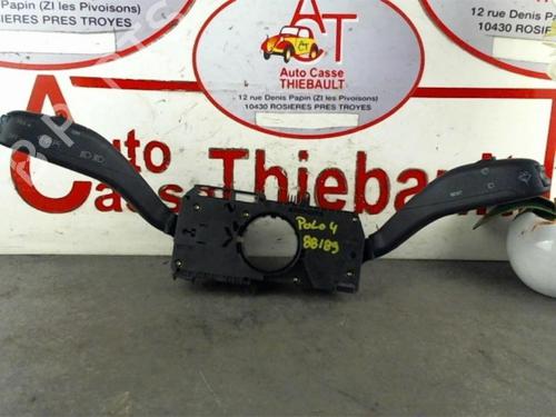 Used Steering column stalk VW POLO IV (9N_, 9A_) 1.2 12V (64 hp) 30780404