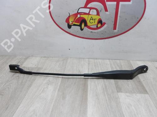Used Front windshield wiper arm PEUGEOT 208 I (CA_, CC_) 1.6 HDi (92 hp) 20630646