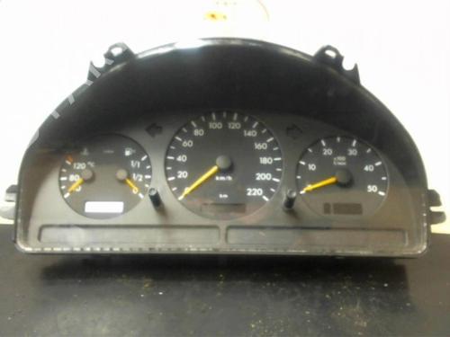 Used Instrument cluster MERCEDES-BENZ M-CLASS (W163) ML 270 CDI (163.113) (163 hp) 12969095