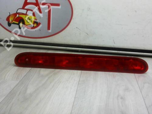Troisième feu stop CITROËN SPACETOURER Bus (V_) 2.0 BlueHDi 150 (150 hp) 32137743