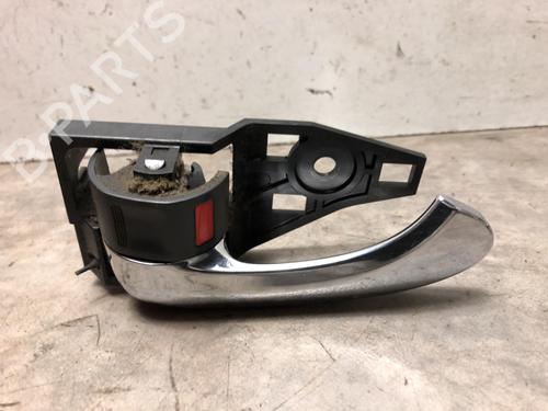 Used Front left interior door handle TOYOTA RAV 4 III (_A3_) 2.2 D 4WD (ALA30_, ALA30R) (150 hp) 20208358