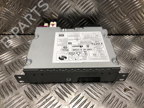 Bilradio Bilradio PEUGEOT 3008 II SUV (MC_, MR_, MJ_, M4_) 1.2 THP/ PureTech 130 (MRHNSM, MRHNSU, MRHNSJ, MRHNYW,... (131 hp) 35964967 35964967