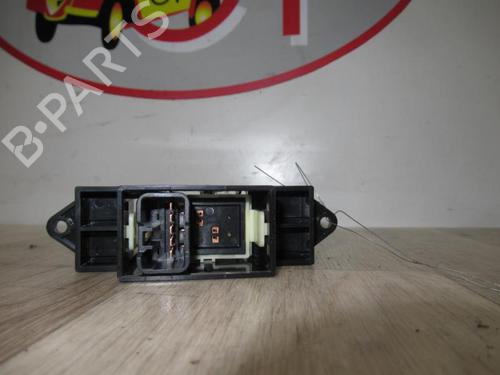 Used Right rear window switch MITSUBISHI ASX (GA_W_) 1.8 DI-D (GA6W) (116 hp) 12967141