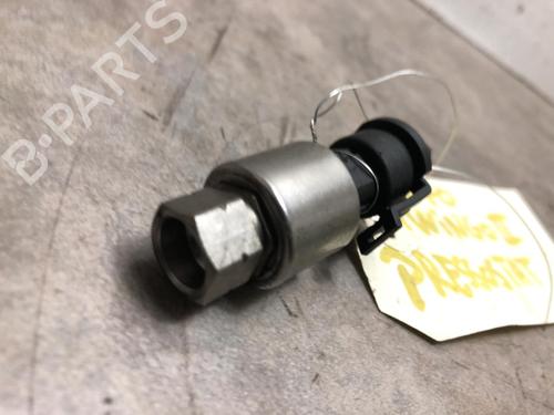 Used Electronic sensor RENAULT TWINGO II (CN0_) 1.6 RS (CN0N, CN0R, CN0S) (133 hp) 23128607