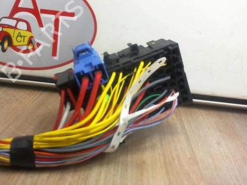 Fuse box RENAULT TWINGO II (CN0_) 1.5 dCi 75 | BP12983734E1