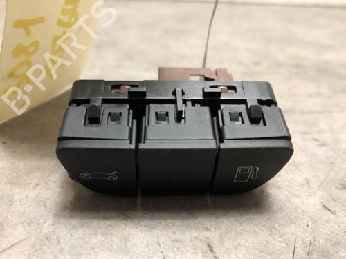 Used Switch PEUGEOT 508 I (8D_) 2.0 BlueHDi 180 (180 hp) 20624513