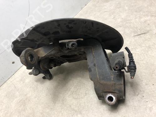 Used Left front steering knuckle VW GOLF VI (5K1) 1.4 TSI (122 hp) 23035340