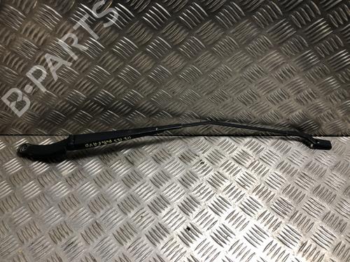 Used Front windshield wiper arm Front windshield wiper arm VW POLO VI (AW1, BZ1, AE1) 1.0 TSI (95 hp) 40626448 40626448