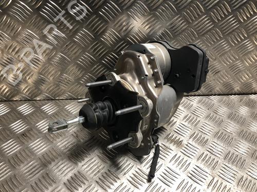 Used Servo brake Servo brake RENAULT CAPTUR II (HF_) E-TECH 145 (HFMU) (143 hp) 33656147 33656147
