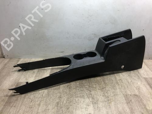 Console central VW TOURAN (1T1, 1T2) 2.0 TDI 16V (140 hp) 31202263