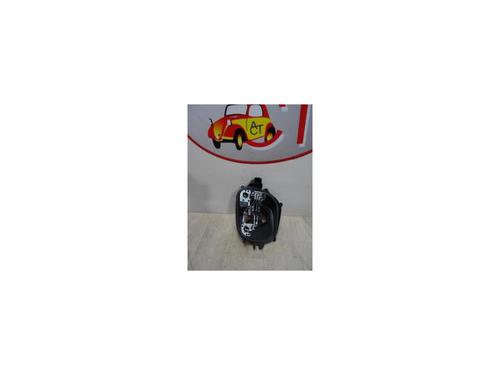 Used Licence plate light PEUGEOT 208 I (CA_, CC_) 1.2 THP 110 (110 hp) 13291146