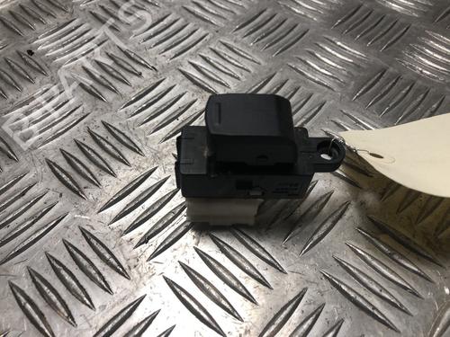 Fensterheberschalter rechts hinten für Fensterheberschalter rechts hinten SUZUKI SWIFT V (AZ) 1.2 (A2L412, ZC83S) (90 hp) 34495888 34495888