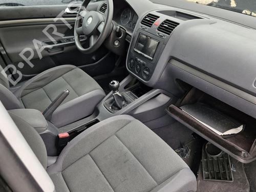 Handskerum VW GOLF V (1K1) 1.9 TDI | BP31201828C95