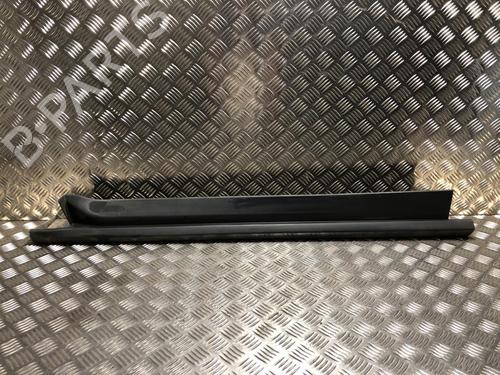 Venstre sidekjole FORD TRANSIT COURIER B460 Box Body/MPV 1.5 TDCi (75 hp) 31196758