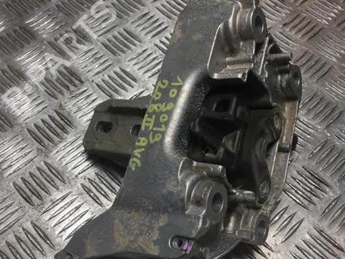 engine-mount-peugeot-208-ii-ub_-up_-uw_-uj_-2019-24985789 main image