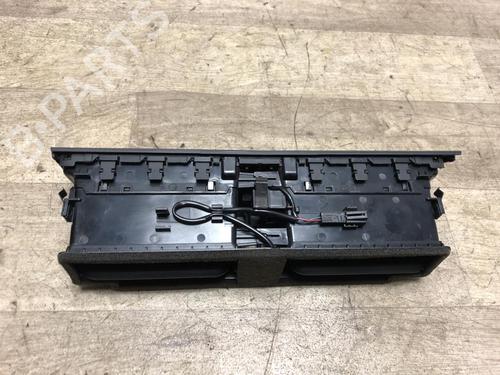 Air vent AUDI A4 B8 (8K2) 2.7 TDI | BP23034666I21