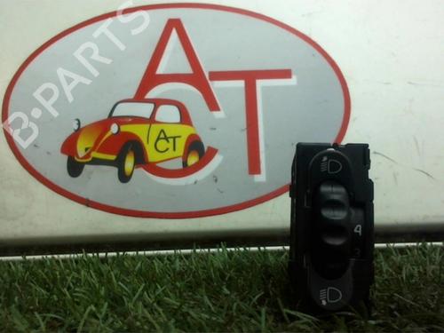 Used Switch RENAULT TRAFIC II Van (FL) 1.9 dCi 80 (FL0B) (82 hp) 12968963