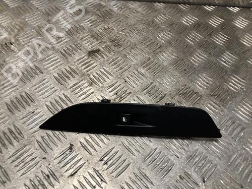 Used Right front window switch Right front window switch PEUGEOT 208 II (UB_, UP_, UW_, UJ_) 1.2 PureTech 100 (101 hp) 36141950 36141950