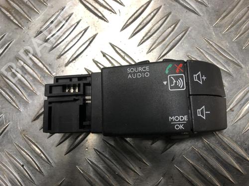 Used Switch DACIA DOKKER MPV (KE_) 1.5 dCi (KEAJ, KEAH) (90 hp) 23879025