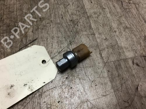 Used Electronic sensor PEUGEOT 3008 II SUV (MC_, MR_, MJ_, M4_) 1.2 THP/ PureTech 130 (MRHNSM, MRHNSU, MRHNSJ, MRHNYW,... (131 hp) 23035271