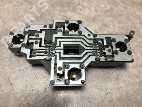 Used Licence plate light RENAULT SCÉNIC I MPV (JA0/1_, FA0_) 2.0 16V (JA1B, JA1D, JA0C) (139 hp) 20620276