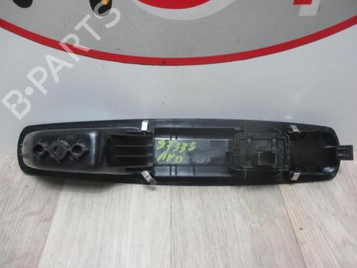 Used Right front window switch RENAULT SCÉNIC III (JZ0/1_) 1.9 dCi (JZ0J, JZ1J, JZ1K, JZ1S) (131 hp) 13225468