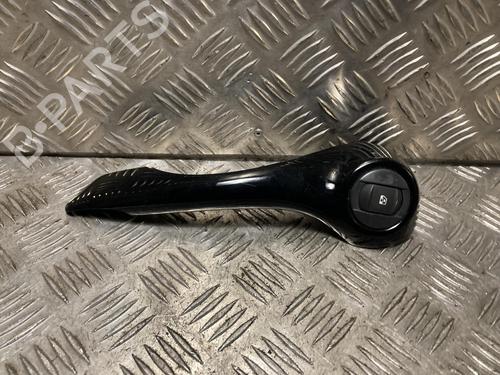 Used Right front window switch RENAULT CLIO III (BR0/1, CR0/1) 1.5 dCi (75 hp) 31022259