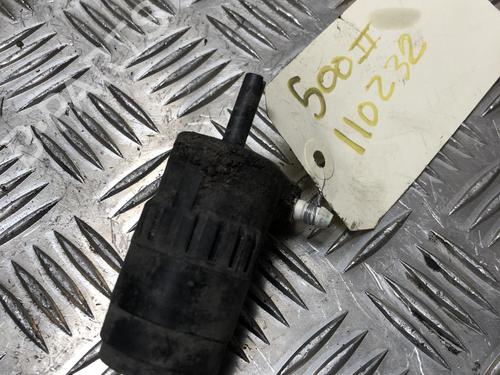 Used Washer pump FIAT 500 (312_) 1.2 (312AXA1A) (69 hp) 31204751