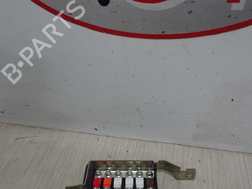 Used Fuse box RENAULT MEGANE III Hatchback (BZ0/1_, B3_) 1.5 dCi (BZ09, BZ0D, BZ1W, BZ29, BZ14) (110 hp) 12971932