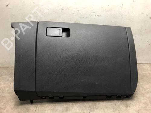 Used Glove box VW POLO VI (AW1, BZ1, AE1) 1.0 TSI (95 hp) 20634066