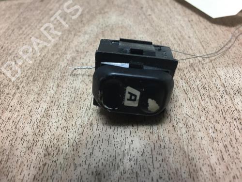 Used Left front window switch PEUGEOT PARTNER Box Body/MPV 1.6 HDi (75 hp) 28334457