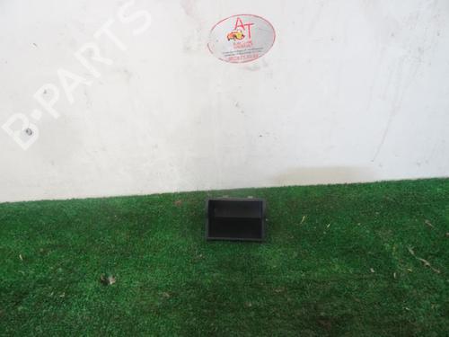 Used Ashtray MERCEDES-BENZ GLA-CLASS (X156) GLA 180 CDI / d (156.912) (109 hp) 30781142