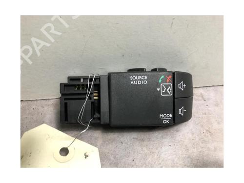 Switch DACIA SANDERO II TCe 90 (B8M1, B8MA, B8AC) | BP20617216I30 
