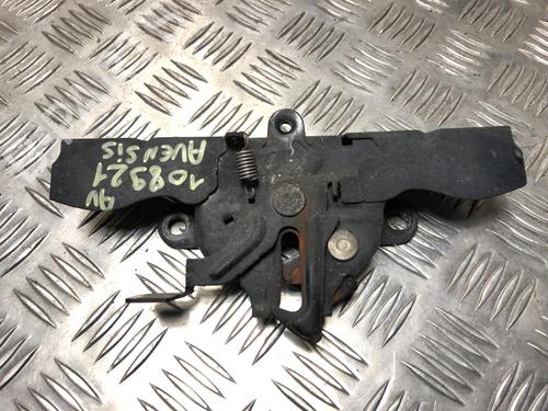 Used Hood lock TOYOTA AVENSIS (_T25_) 2.0 D-4D (ADT250_, ADT250R) (126 hp) 24492968