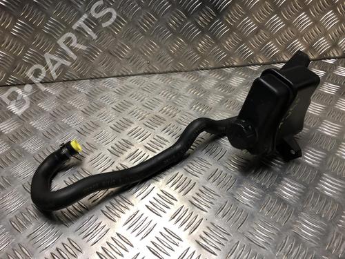 power-steering-reservoir-volvo-v40-estate-645-1995-1996-1997-1998-1999-2000-2001-2002-2003-2004-23270772 main image