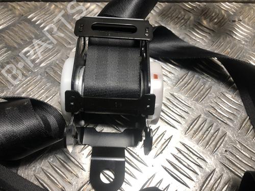 Sikkerhedssele bag midten CITROËN C4 Picasso II 1.6 BlueHDi 120 | BP31187460I27