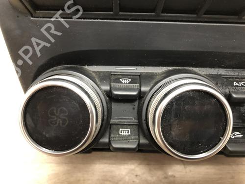 Climate control RENAULT CLIO V (B7_) 1.0 TCe 100 (B7MT) | BP23870654I5 