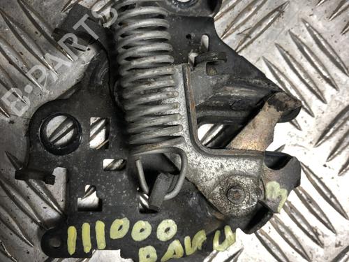 hjelmlås TOYOTA RAV 4 III (_A3_) 2.2 D 4WD (ALA30_, ALA30R) (136 hp) 32282372