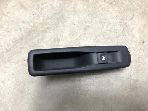 Used Left rear window switch RENAULT LAGUNA III (BT0/1) 1.5 dCi (BT00, BT0A, BT0T, BT1J) (110 hp) 20620526
