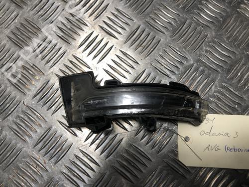 Blinkleuchte links seitlich für SKODA OCTAVIA III (5E3, NL3, NR3) 1.6 TDI (105 hp) 31201399