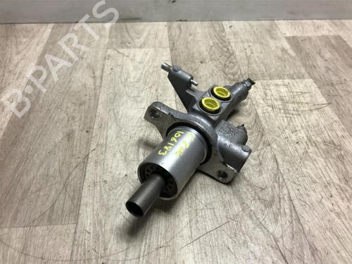 Used Brake master cylinder MERCEDES-BENZ C-CLASS (W204) C 320 CDI (204.022) (224 hp) 20614923