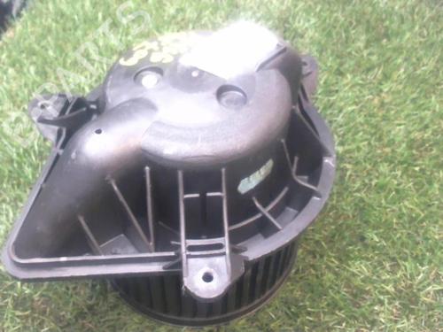 Used Heater blower motor PEUGEOT 607 (9D, 9U) 2.2 HDi (133 hp) 13130868