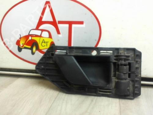 Poignée intérieure avant droite CITROËN BERLINGO / BERLINGO FIRST Box Body/MPV (M_) 1.9 D 70 (MBWJZ, MCWJZ) (69 hp) 13225818