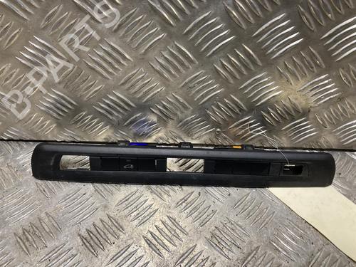 Interruttore PEUGEOT BOXER Van 2.2 HDi 120 (120 hp) 32113846