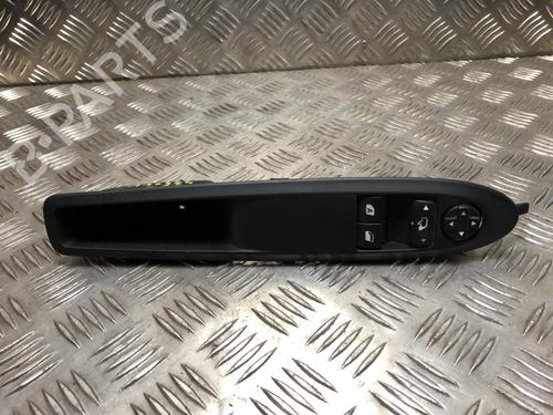 Raamschakelaar links voor DS DS 3 (SA_) 1.2 VTi 82 (SAHMZ6) (82 hp) 31204658