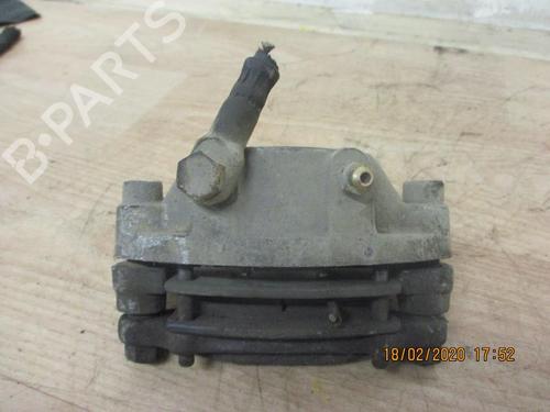 Etrier avant gauche TOYOTA YARIS (_P13_) 1.5 Hybrid (NHP130_, NHP130) (101 hp) 29551943