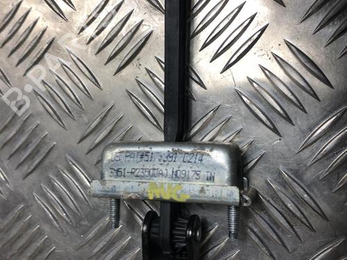 Used Hinge/Door check strap FORD FOCUS II (DA_, HCP, DP) 2.5 ST (225 hp) 25306669