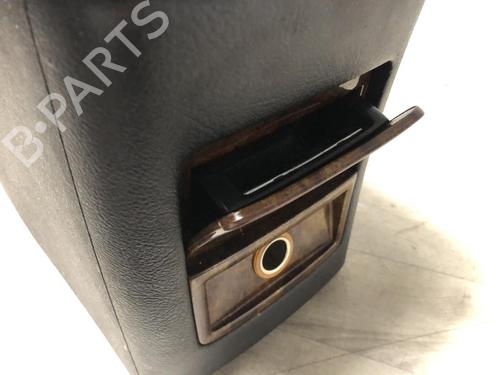 Midtkonsoll PEUGEOT 607 (9D, 9U) 2.2 HDi | BP31199587I22